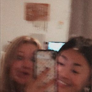 Meet your Posher, Caydie